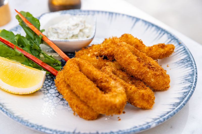 Calamari fritti starter at Dewey's Columbus
